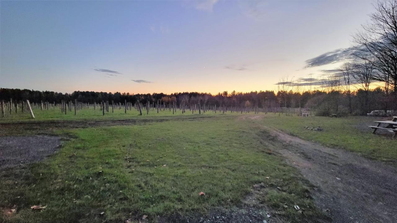 Auberge Du Vignoble Bromont Eksteriør billede
